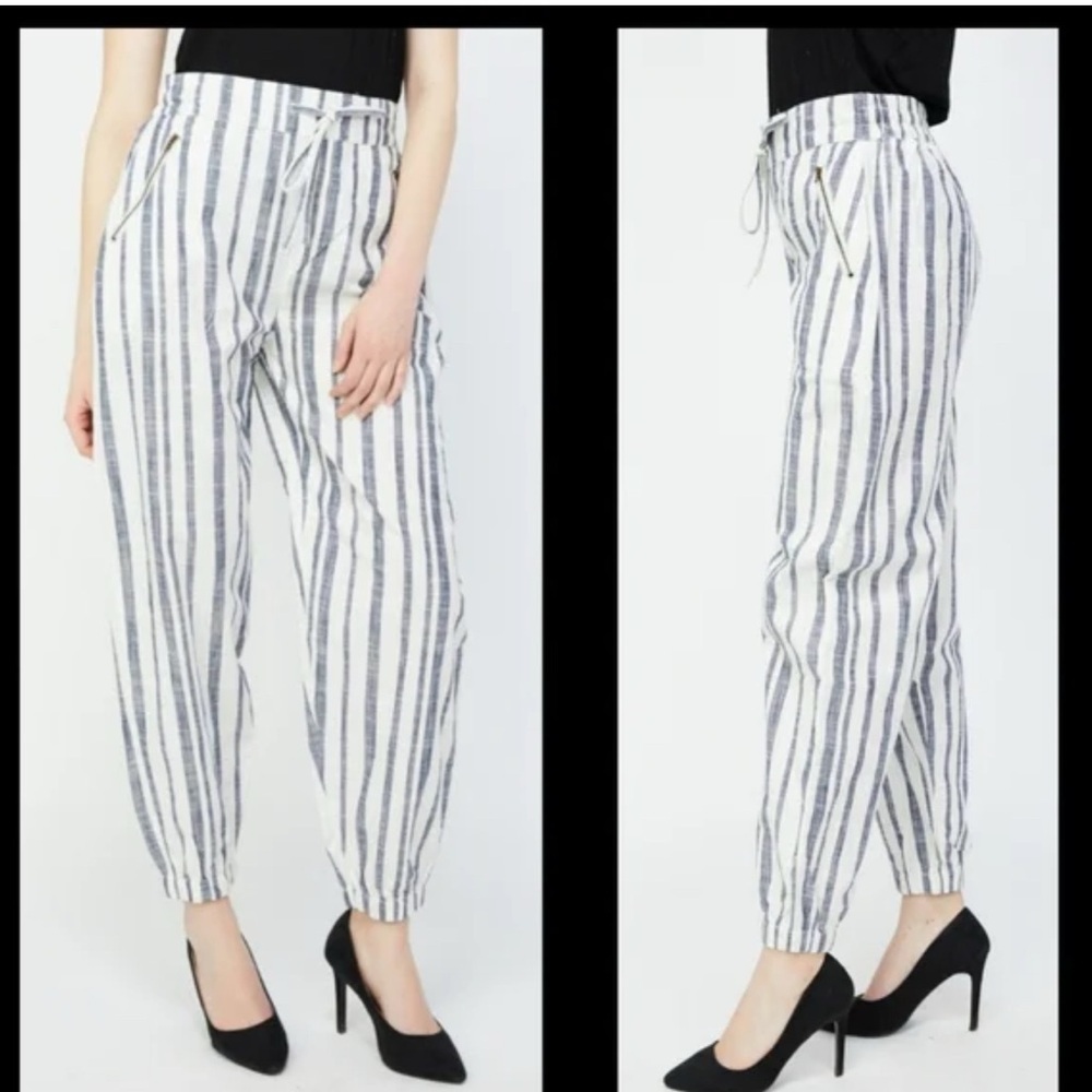 Elegant Striped Joggers for Women<<<<<<136>>>>>